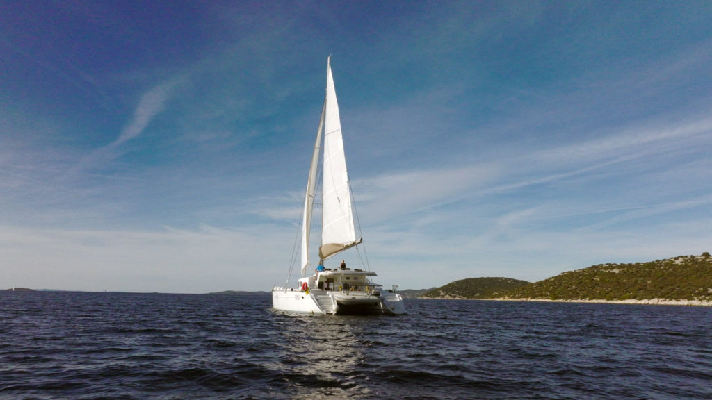 catamaran_21